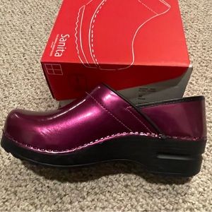New in Box - Sanita Prof. Patent Leather Women’s Purple clog - EU size 39